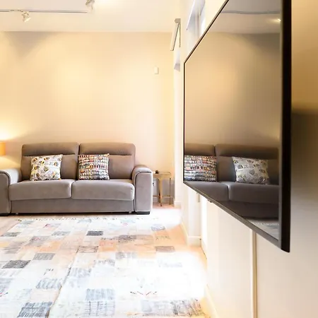 Sitio Dos Cavaleiros Daily Serviced Lägenhet *