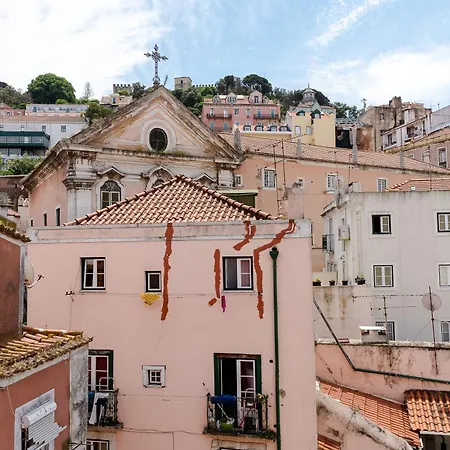 דירה Sitio Dos Cavaleiros Daily Serviced ליסבון