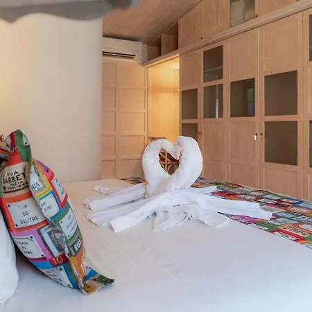 아파트 Sitio Dos Cavaleiros Daily Serviced 리스본