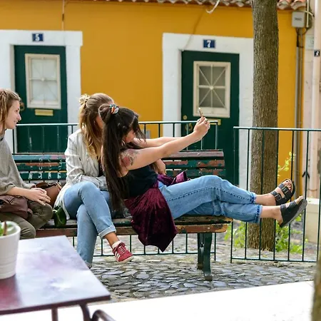 Sitio Dos Cavaleiros Daily Serviced דירה ליסבון