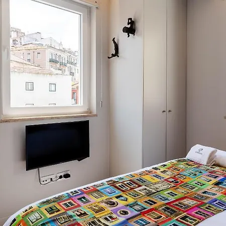 Апартаменти Sitio Dos Cavaleiros Daily Serviced *