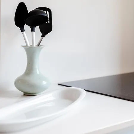 Апартаменти Sitio Dos Cavaleiros Daily Serviced *