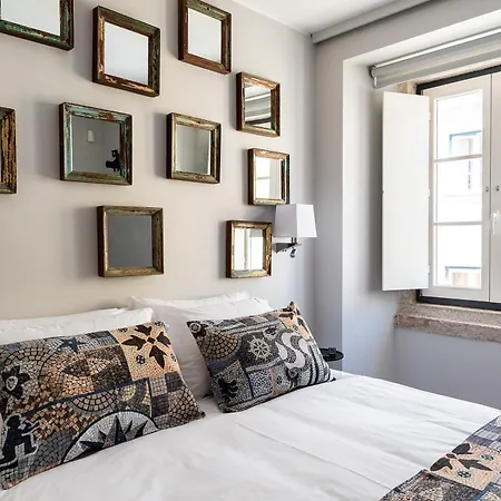 Sitio Dos Cavaleiros Daily Serviced * Лісабон