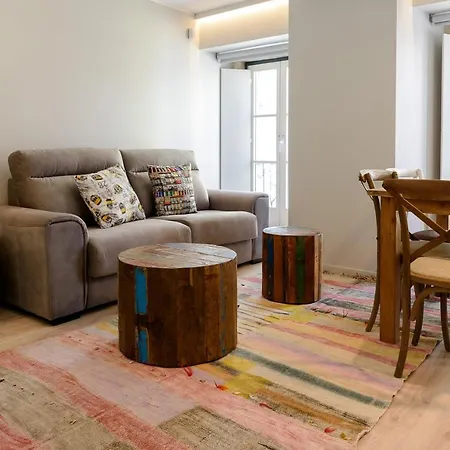 Sitio Dos Cavaleiros Daily Serviced Апартаменти Лісабон